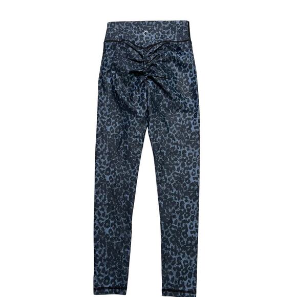 Zyia‎ Active Stone Leopard Printed Scrunchy Light & Luxe Activewear Leggings - 2 - Picture 4 of 10